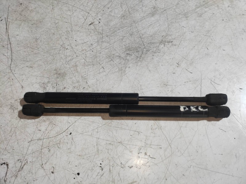 Recambio de amortiguadores capo para volvo v70 familiar kinetic referencia OEM IAM 30649516  