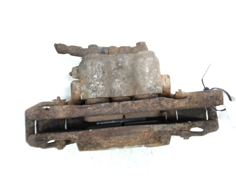 Recambio de pinza freno delantera izquierda para lada niva ( 2121 / 21213 / 21214 / 21215 ) 1.6 referencia OEM IAM    Recambio de pinza freno delantera izquierda para lada niva ( 2121 / 21213 / 21214 / 21215 ) 1.6 referencia OEM IAM