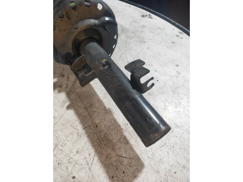 Recambio de amortiguador delantero derecho para volvo v70 familiar kinetic referencia OEM IAM 6G9118045NDL 31212509 