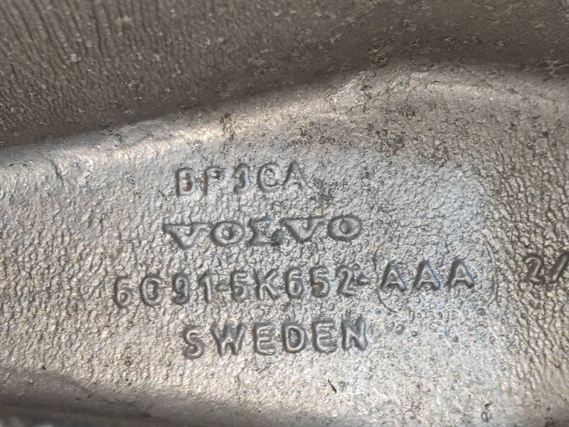 Recambio de brazo suspension inferior trasero izquierdo para volvo v70 familiar kinetic referencia OEM IAM 5G915K652AAA  