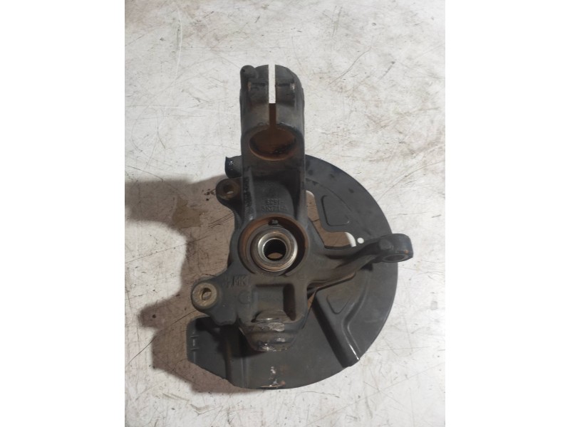 Recambio de mangueta delantera derecha para volvo v70 familiar kinetic referencia OEM IAM   