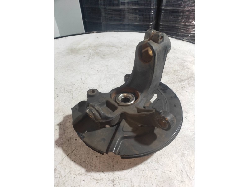 Recambio de mangueta delantera derecha para volvo v70 familiar kinetic referencia OEM IAM   