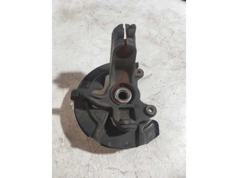 Recambio de mangueta delantera izquierda para volvo v70 familiar kinetic referencia OEM IAM   