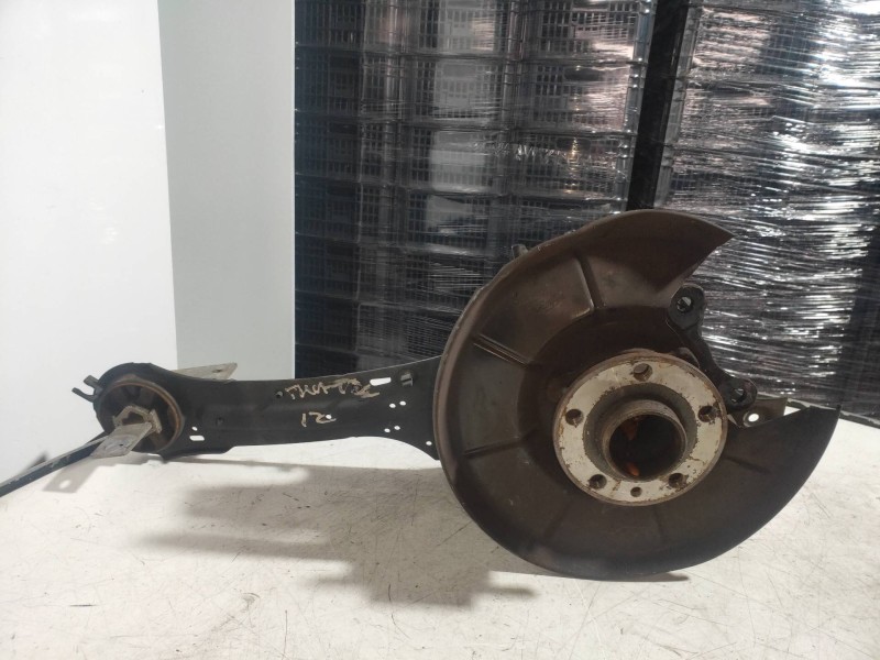 Recambio de mangueta trasera izquierda para volvo v70 familiar kinetic referencia OEM IAM   