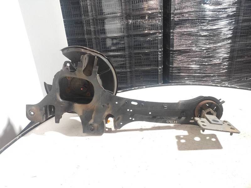 Recambio de mangueta trasera izquierda para volvo v70 familiar kinetic referencia OEM IAM   