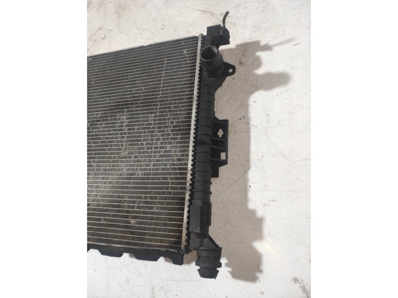 Recambio de radiador agua para volvo v70 familiar kinetic referencia OEM IAM 31261105 989733V 