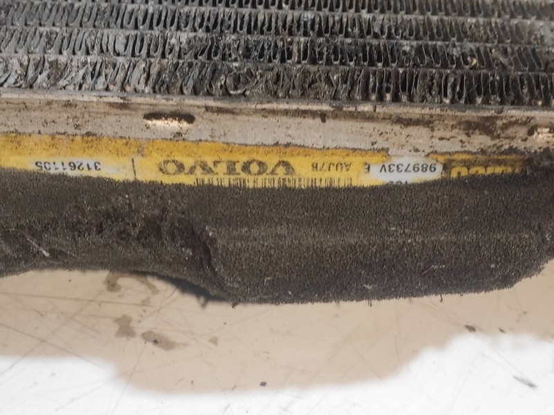 Recambio de radiador agua para volvo v70 familiar kinetic referencia OEM IAM 31261105 989733V 