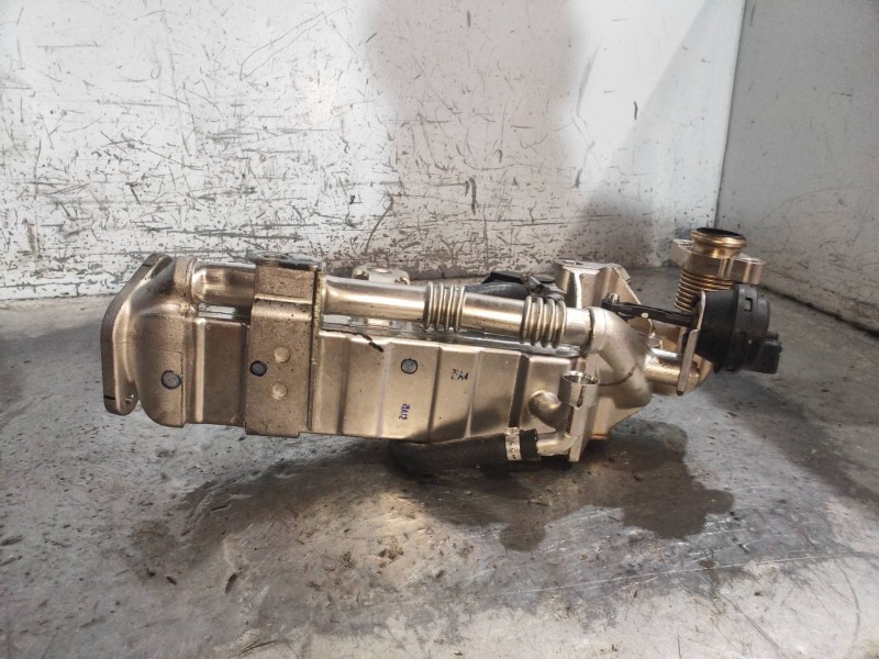 Recambio de enfriador egr para bmw serie 5 touring (f11) 530d xdrive referencia OEM IAM 847699301  