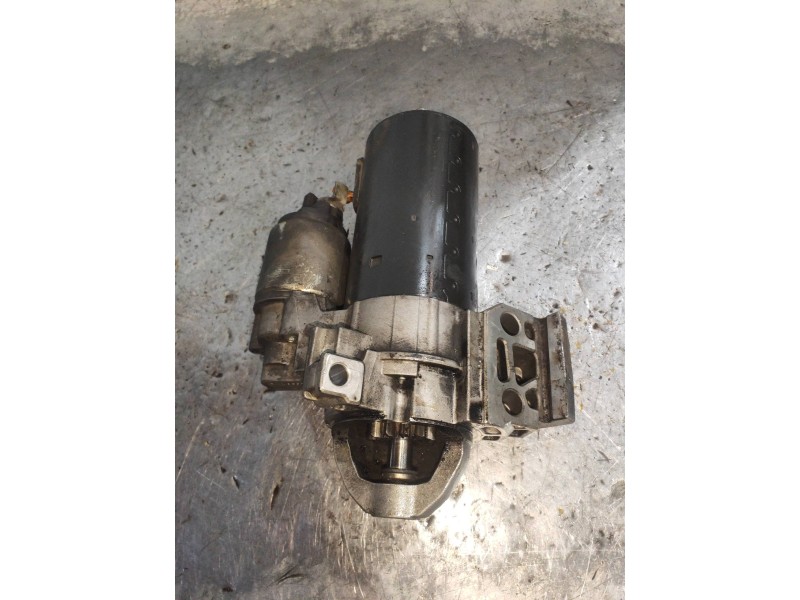 Recambio de motor arranque para bmw serie 5 touring (f11) 530d xdrive referencia OEM IAM 0001148020 12418515900 