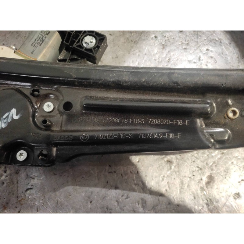 Recambio de elevalunas trasero derecho para bmw serie 5 touring (f11) 530d xdrive referencia OEM IAM 7182122F10S 71826149F10E 72