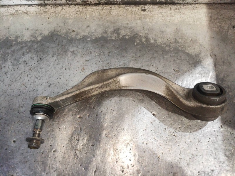 Recambio de brazo suspension inferior delantero izquierdo para bmw serie 5 touring (f11) 530d xdrive referencia OEM IAM   