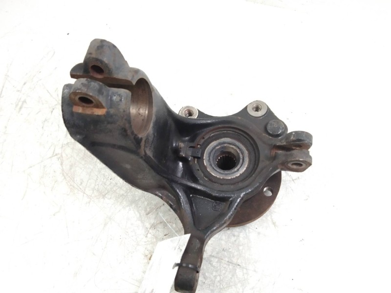 Recambio de mangueta delantera izquierda para citroen c3 1.1 audace referencia OEM IAM   