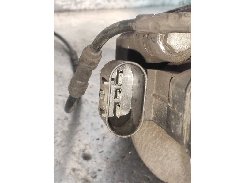 Recambio de pinza freno trasera derecha para bmw serie 5 touring (f11) 530d xdrive referencia OEM IAM   