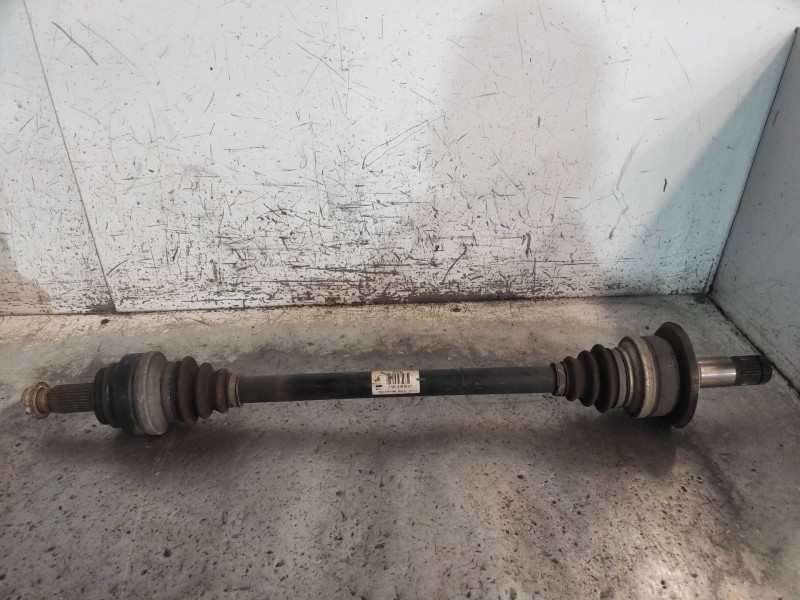 Recambio de transmision trasera derecha para bmw serie 5 touring (f11) 530d xdrive referencia OEM IAM 7581018AI01  