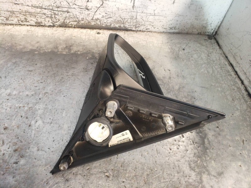 Recambio de retrovisor izquierdo para bmw serie 5 touring (f11) 530d xdrive referencia OEM IAM   ELECTRICO
