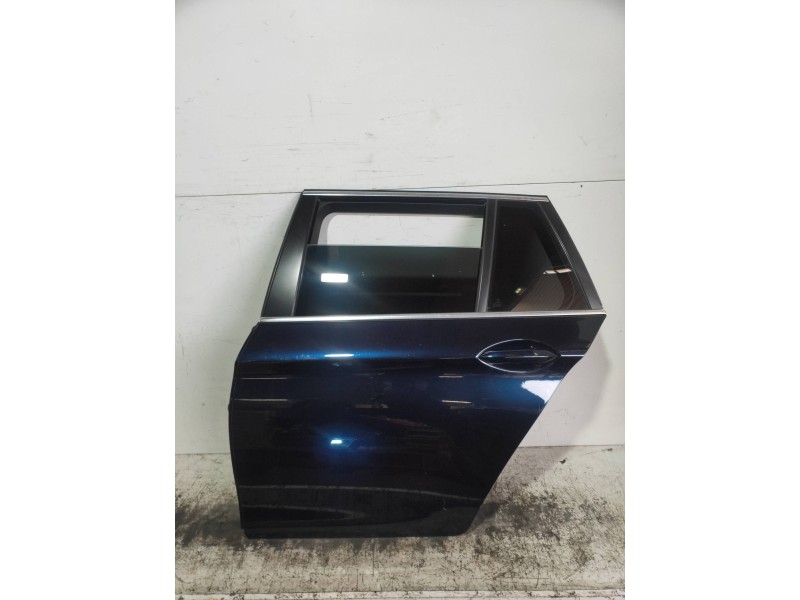 Recambio de puerta trasera izquierda para bmw serie 5 touring (f11) 530d xdrive referencia OEM IAM   