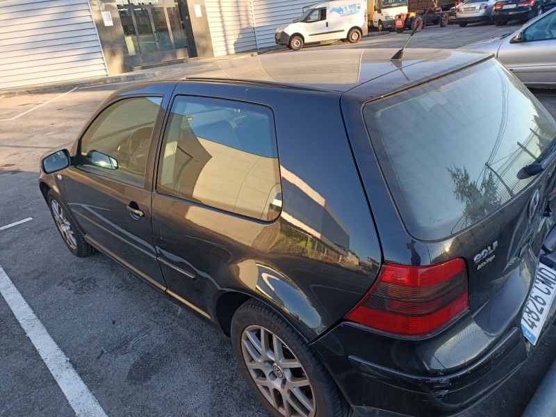 volkswagen golf iv berlina (1j1) del año 2003