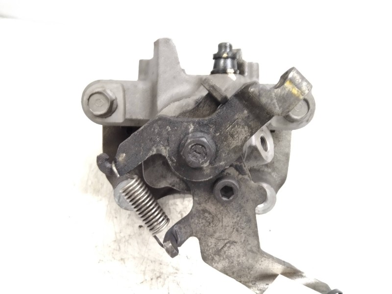 Recambio de pinza freno trasera izquierda para lexus ct 200h referencia OEM IAM   