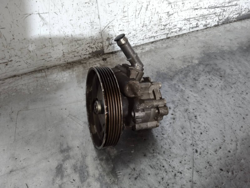 Recambio de bomba direccion para peugeot 407 st confort referencia OEM IAM 7617955533 9654713280 