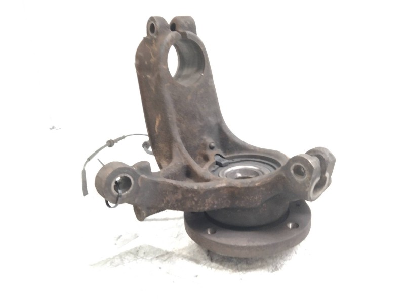 Recambio de mangueta delantera izquierda para citroen c3 hdi 70 furio referencia OEM IAM   