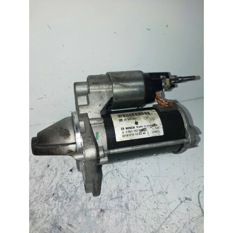 Recambio de motor arranque para opel corsa e color edition referencia OEM IAM 0001192087  