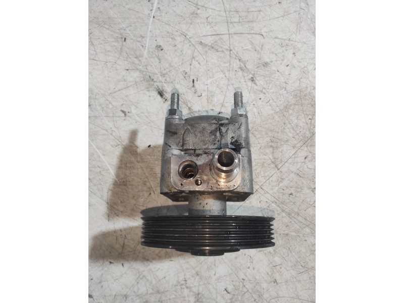 Recambio de bomba direccion para volvo v70 familiar kinetic referencia OEM IAM   