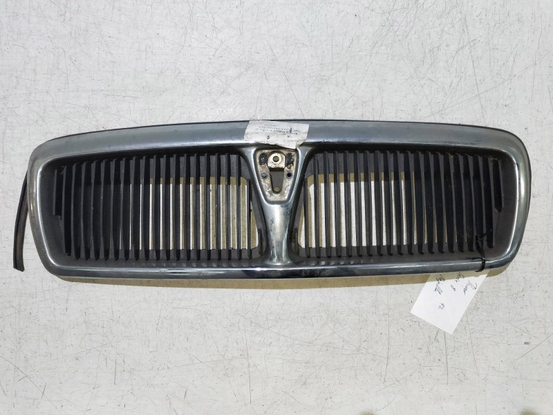 Recambio de rejilla delantera para mg rover serie 800 (rs) referencia OEM IAM   