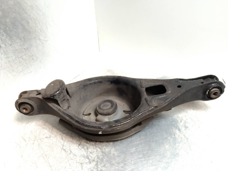 Recambio de brazo suspension inferior trasero derecho para mazda 6 monovolumen (gy) 2.0 diesel cat referencia OEM IAM   