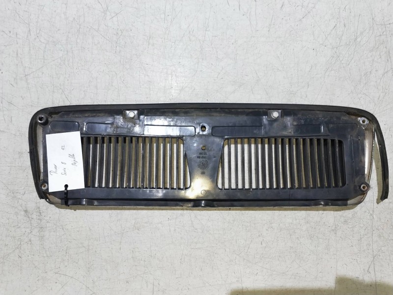 Recambio de rejilla delantera para mg rover serie 800 (rs) referencia OEM IAM   
