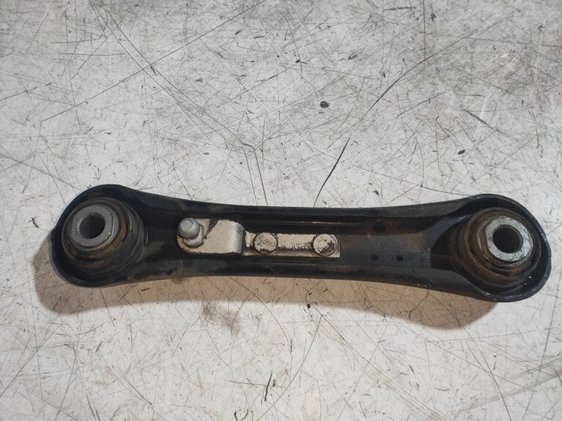 Recambio de brazo suspension superior trasero derecho para volvo v70 familiar kinetic referencia OEM IAM 6G915K743  