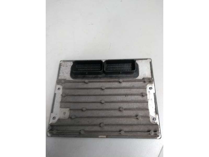 Recambio de centralita motor uce para chrysler neon (pl) 1.6 16v cat referencia OEM IAM P05033089AI HSMPAB3 