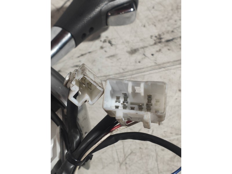 Recambio de palanca cambio para chevrolet captiva 3.2 v6 ltx referencia OEM IAM S04688  