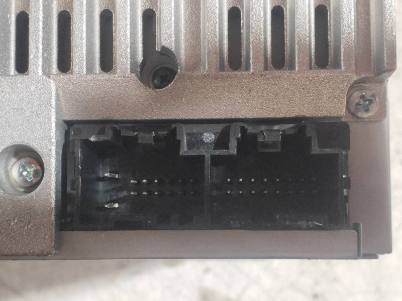 Recambio de sistema audio / radio cd para chevrolet captiva 3.2 v6 ltx referencia OEM IAM 10R020375 20801280 