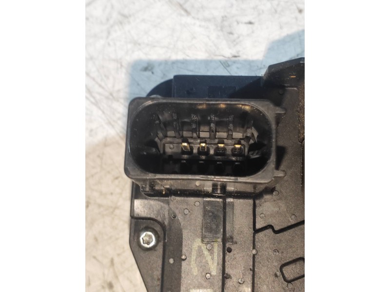 Recambio de motor cierre centralizado delantero derecho para chevrolet captiva 3.2 v6 ltx referencia OEM IAM   