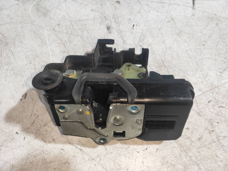 Recambio de motor cierre centralizado trasero derecho para chevrolet captiva 3.2 v6 ltx referencia OEM IAM   