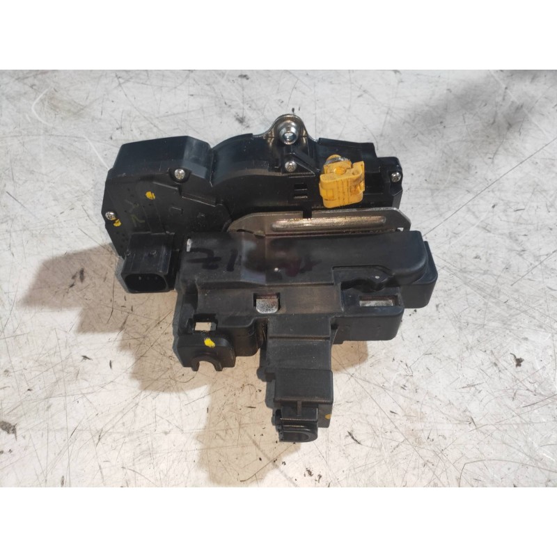 Recambio de motor cierre centralizado trasero izquierdo para chevrolet captiva 3.2 v6 ltx referencia OEM IAM   
