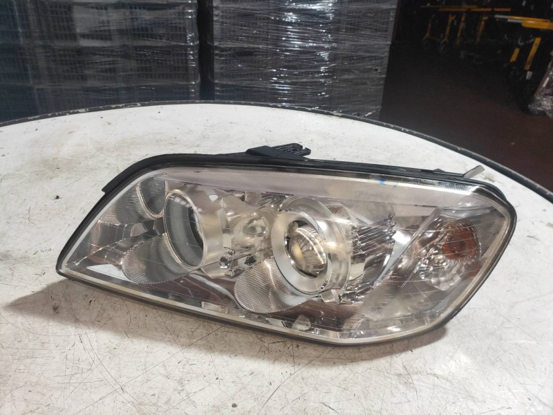 Recambio de faro izquierdo para chevrolet captiva 3.2 v6 ltx referencia OEM IAM   