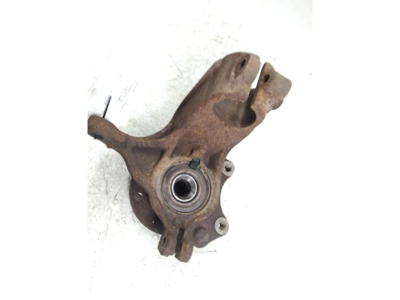 Recambio de mangueta delantera izquierda para citroen c3 1.4 collection referencia OEM IAM   