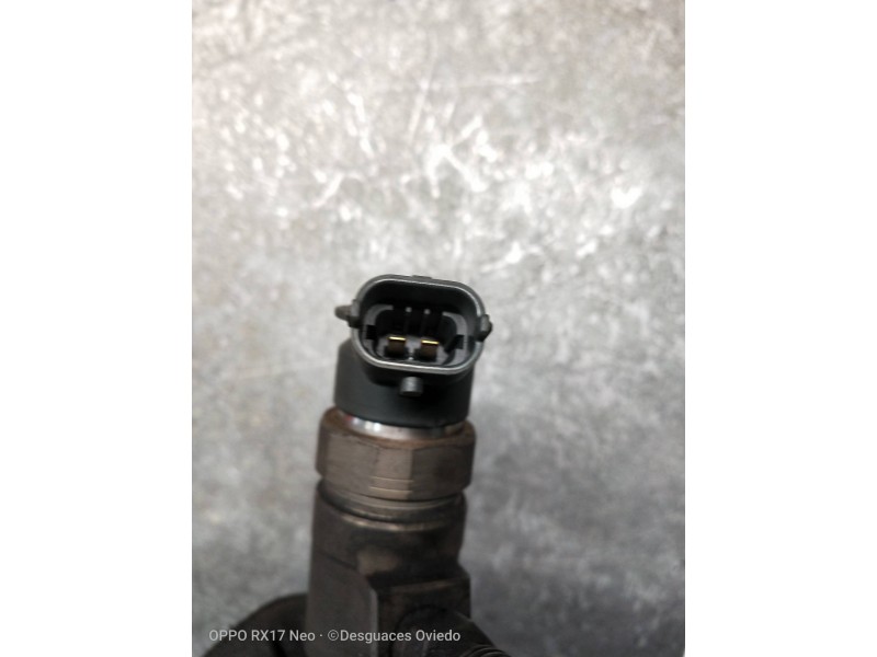 Recambio de inyector para citroen c3 hdi 70 furio referencia OEM IAM 0445110252  