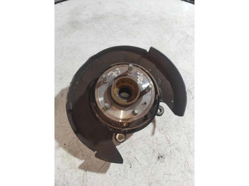 Recambio de mangueta trasera izquierda para chevrolet captiva 3.2 v6 ltx referencia OEM IAM   