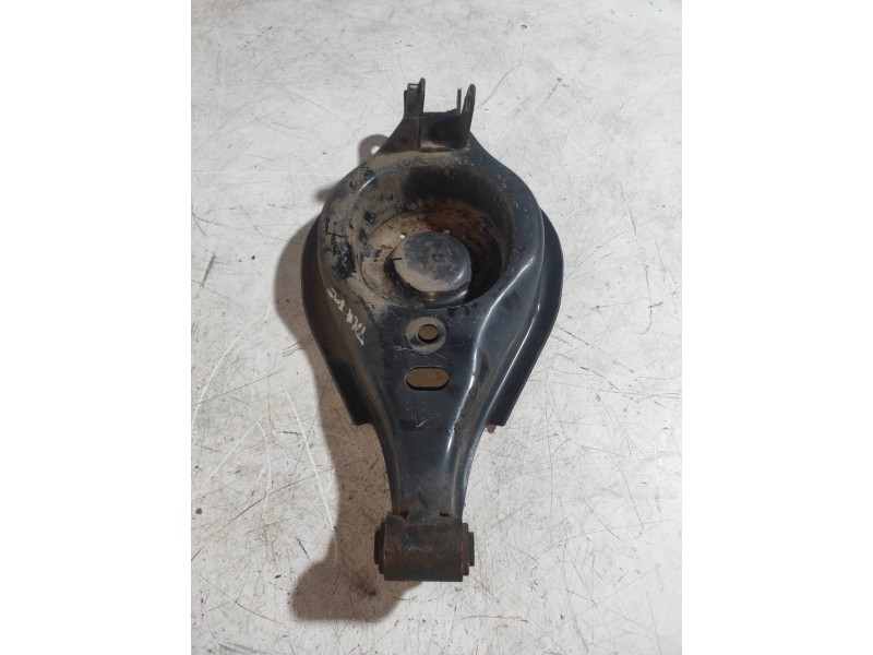Recambio de brazo suspension inferior trasero derecho para chevrolet captiva 3.2 v6 ltx referencia OEM IAM   