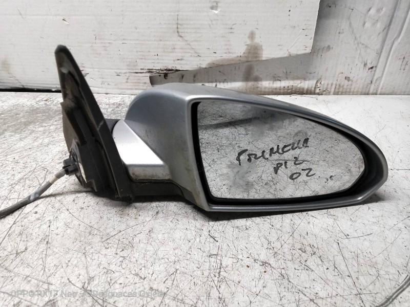 Recambio de retrovisor derecho para nissan primera berlina (p12) acenta referencia OEM IAM   ELECTRICO