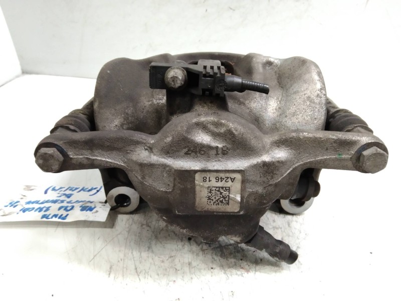 Recambio de pinza freno delantera derecha para mercedes clase cla (w117) shooting brake cla 220 d (117.903) referencia OEM IAM  