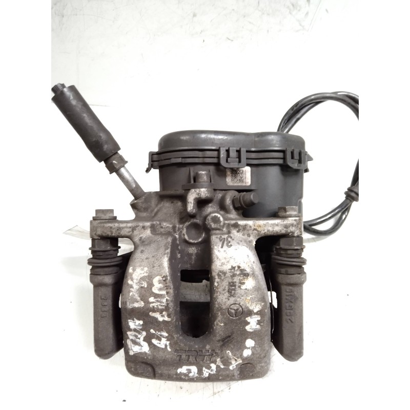 Recambio de pinza freno trasera derecha para mercedes clase cla (w117) shooting brake cla 220 d (117.903) referencia OEM IAM   