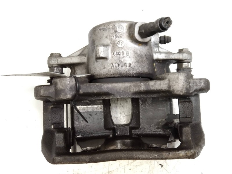 Recambio de pinza freno delantera izquierda para mercedes clase c (w204) berlina 2.2 cdi cat referencia OEM IAM   