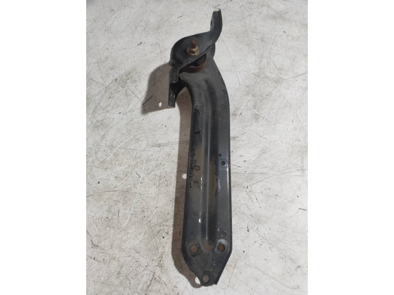 Recambio de brazo suspension superior trasero derecho para chevrolet captiva 3.2 v6 ltx referencia OEM IAM   