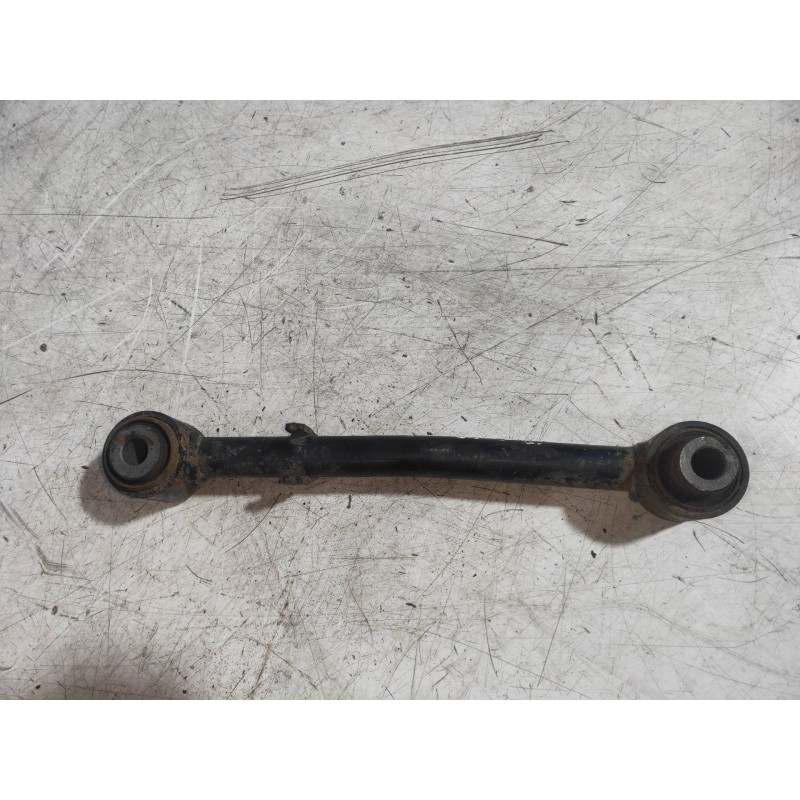 Recambio de brazo suspension superior trasero derecho para chevrolet captiva 3.2 v6 ltx referencia OEM IAM   