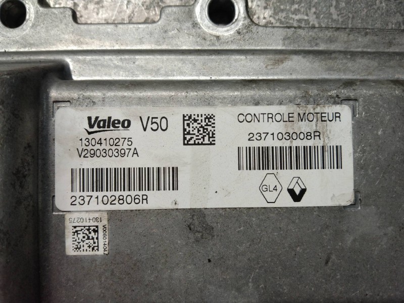 Recambio de centralita motor uce para dacia sandero stepway referencia OEM IAM 237103008R V29030397A 237102806R