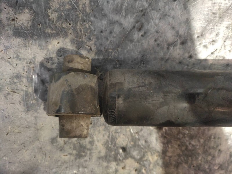 Recambio de amortiguador trasero izquierdo para bmw serie 3 lim. (f30) 318d referencia OEM IAM 33526873799  