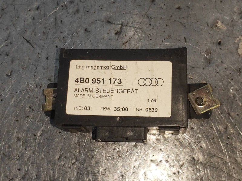 Recambio de modulo electronico para audi s3 (8l) 1.8 t (154kw) referencia OEM IAM 4B0951173  